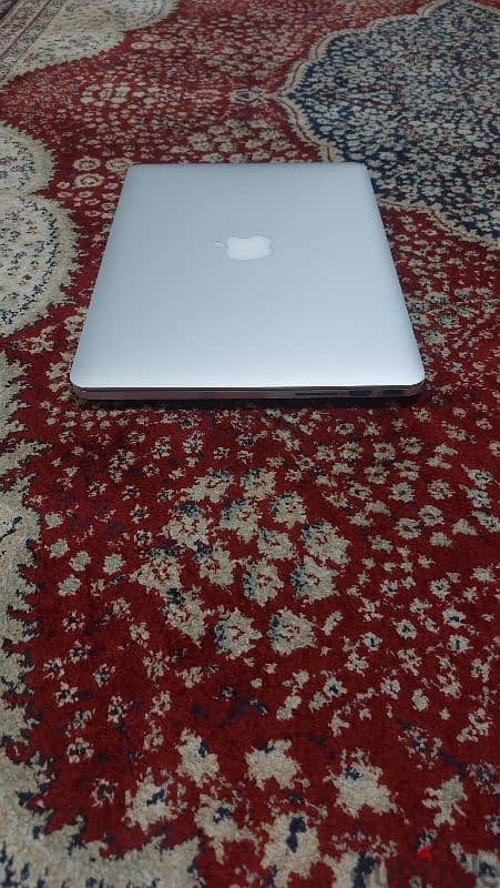 بحاله ممتازه جدا  MacBook Pro 2015 Core i7 رام 16 6