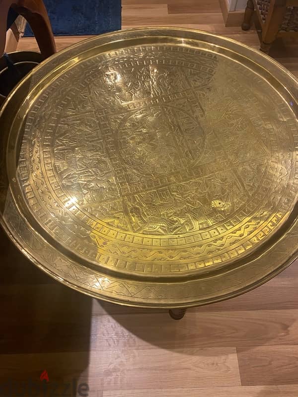 brass table صنية نحاس 2