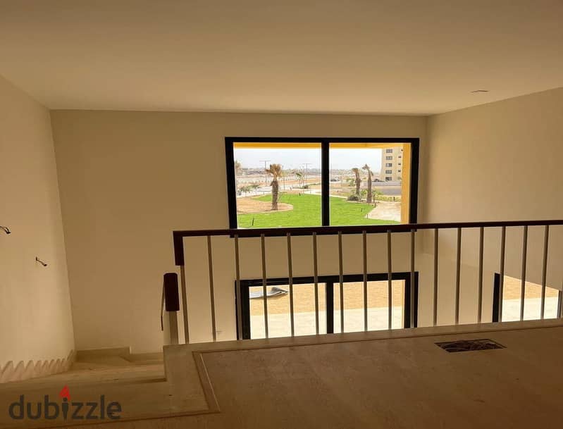 Resale apartment for sale, fully finished, immediate delivery, in Owest Compound, in installments 0