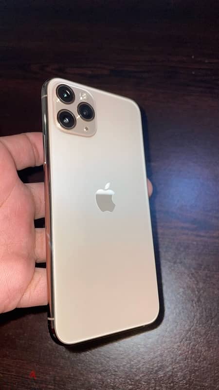 iPhone 11 Pro 8