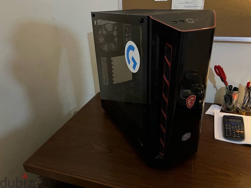 PC CAS: MasterBox MB520 TG RED + 600W 1