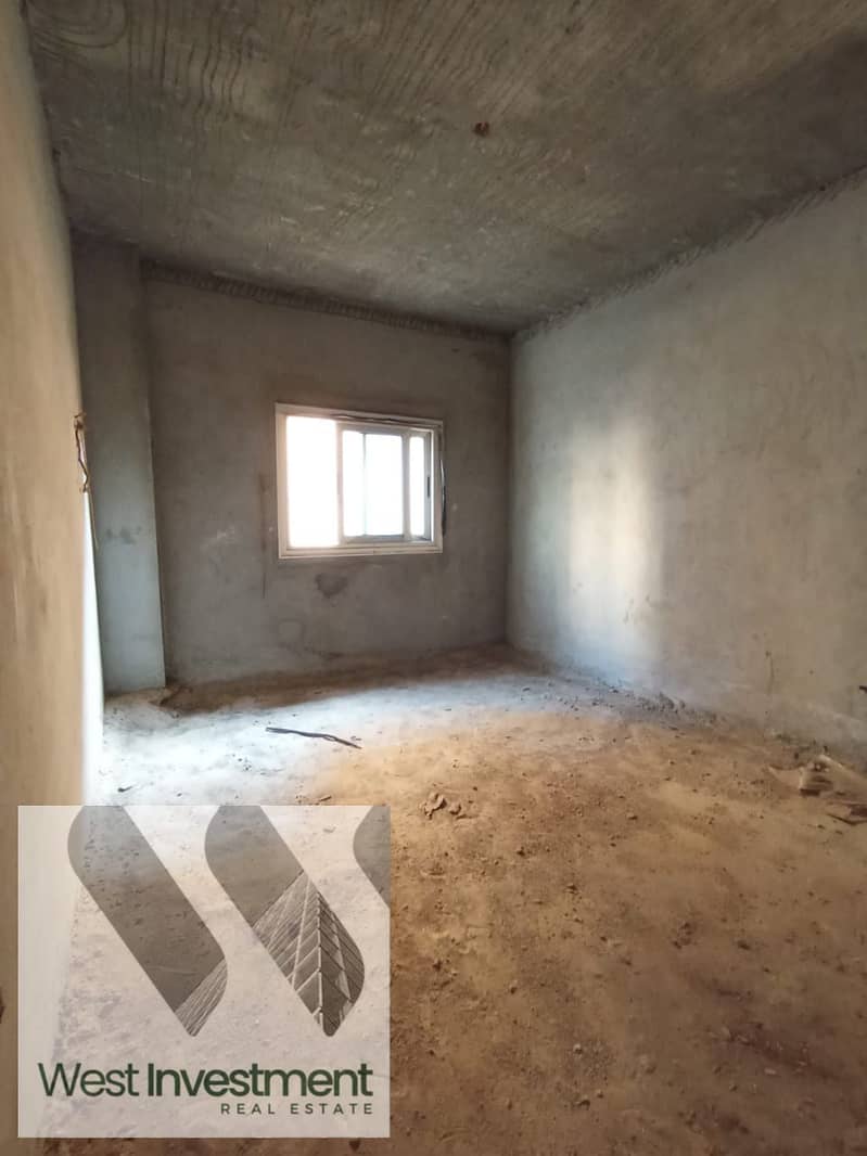 ready to move apartment for sale at elnarges villas behind waterway and mohamed naguib axis 6