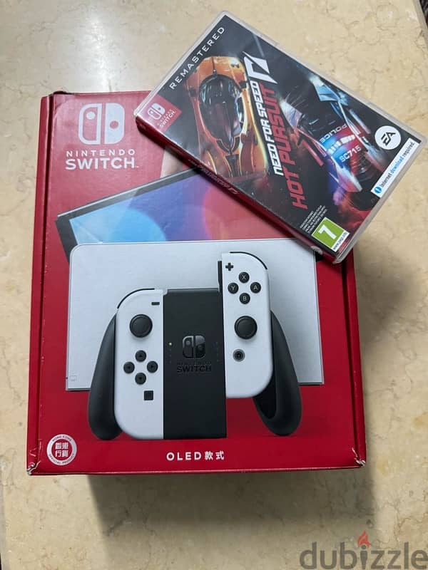 nintendo switch oled 64G white 2