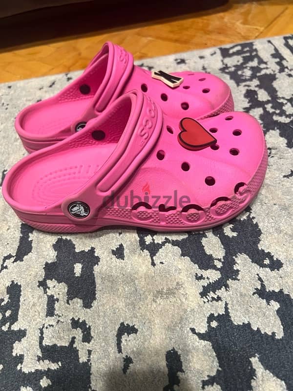 Used Crocs 1