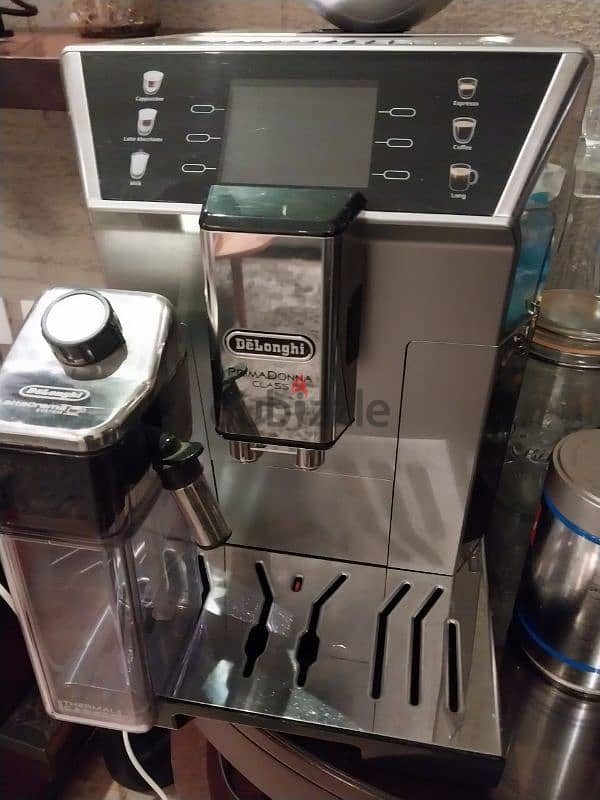 Delonghi PrimaDonna Class ECAM 1