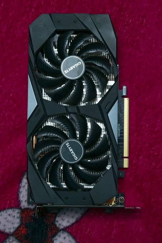 GTX 1660 SUPER 0