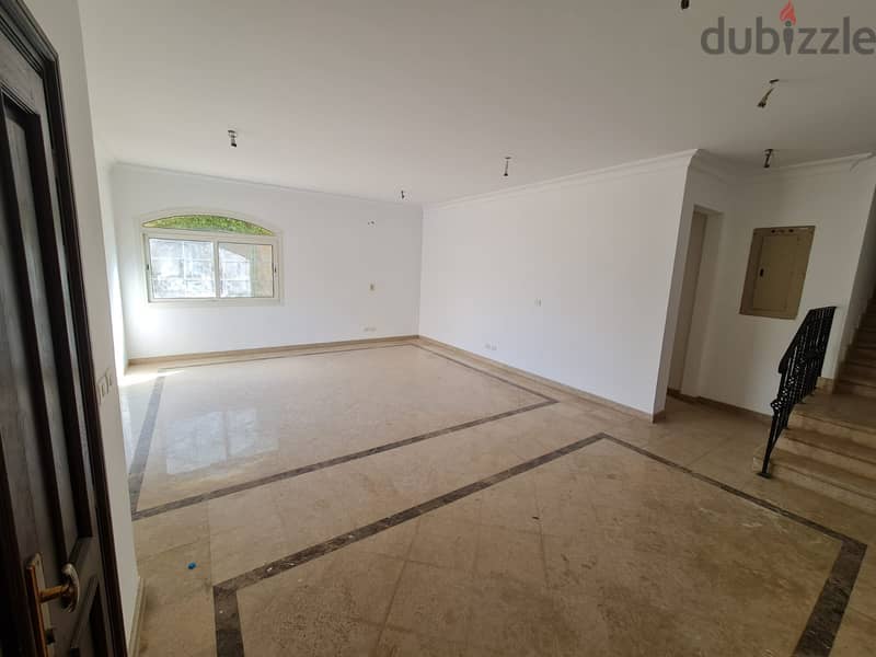 فيلا بيع في مدينتي متشطبه  Villa twin for sale in Madinaty 2