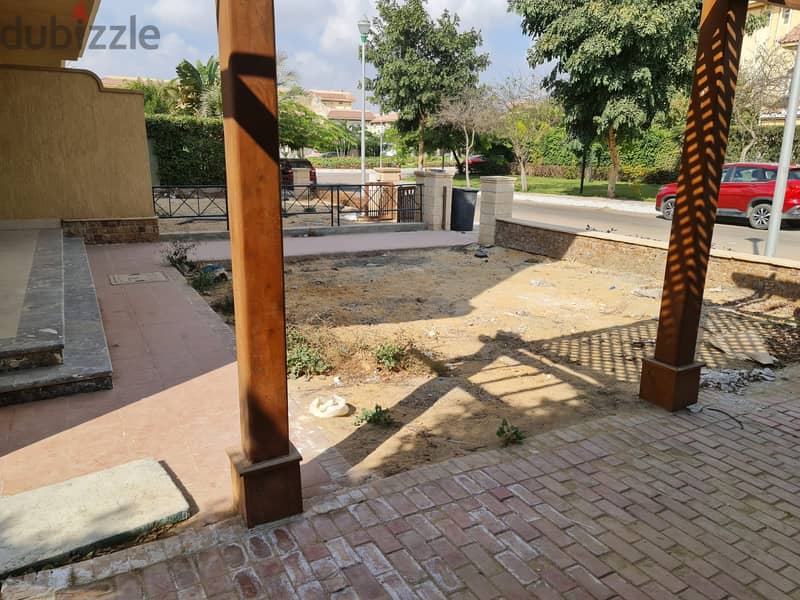 فيلا بيع في مدينتي متشطبه  Villa twin for sale in Madinaty 6