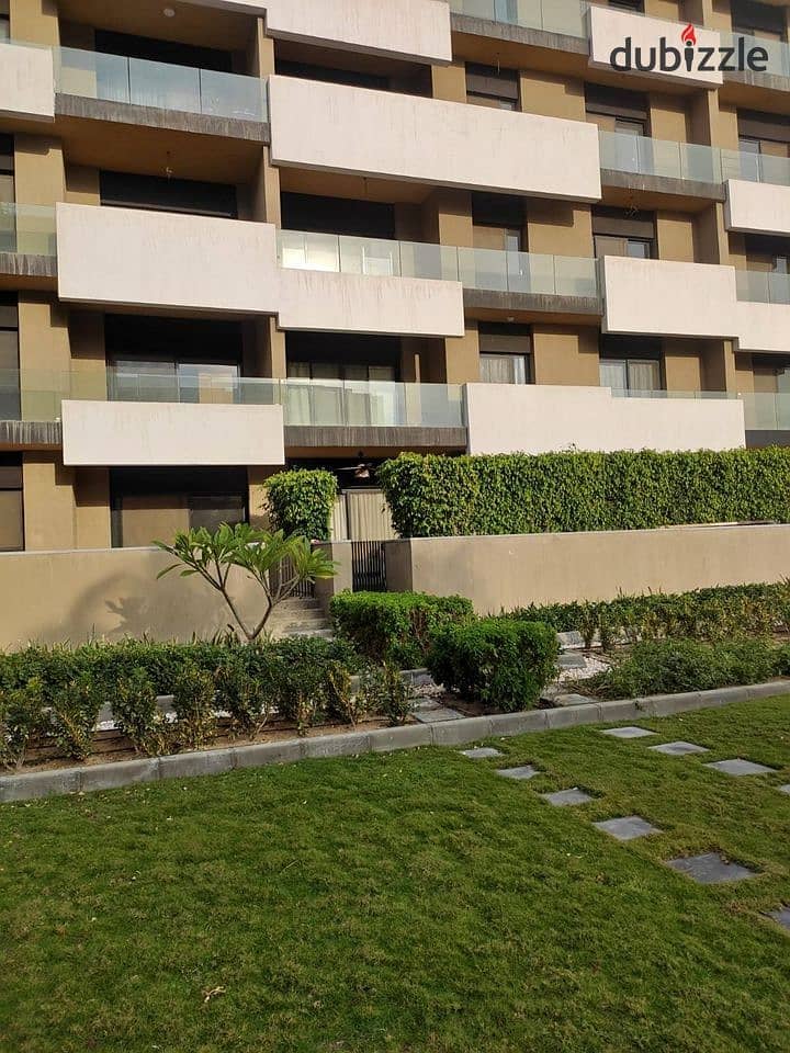 Apartment for sale in Bameez Compound at a special price, two rooms with a private garden in El Shorouk on Cairo-Ismailia Road, directly minutes from 0