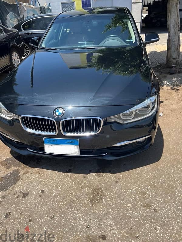 BMW 320 i 2019 0