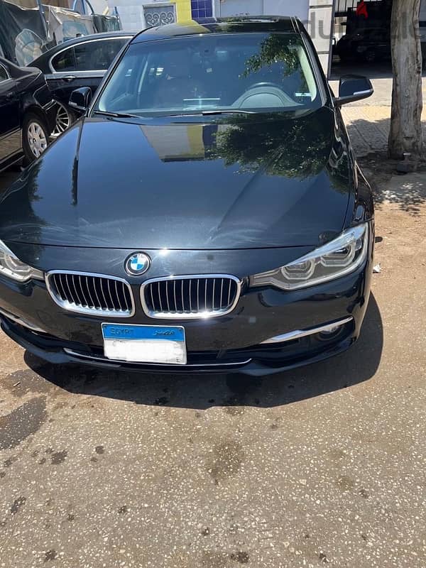 BMW 320 i 2019 5