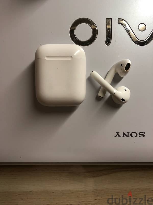 Airpods 2 0