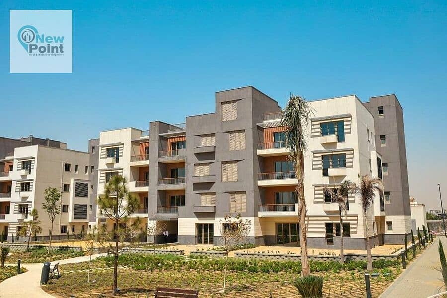 شقة بجاردن متشطبة بالكامل في اجدد مشاريع شركة المراكز كرسنت ووك Crescent Walk New Cairo 2