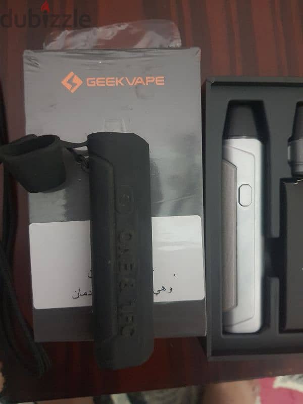 شيشه الكترونيه  GEEK VAPE 1