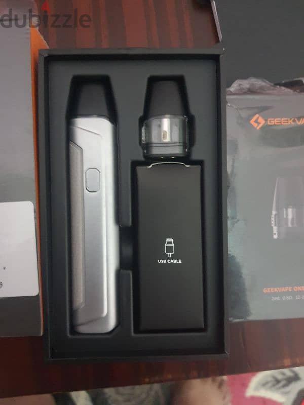 شيشه الكترونيه  GEEK VAPE 4