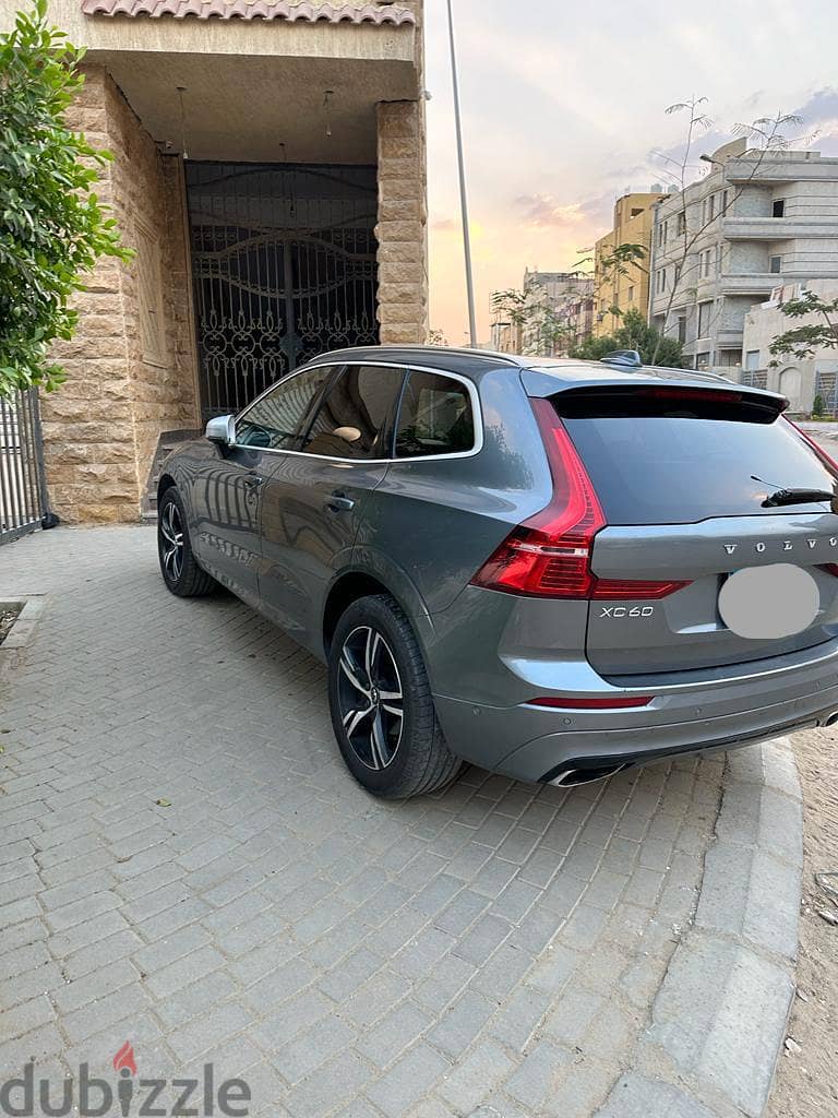 Volvo XC60 2019 14