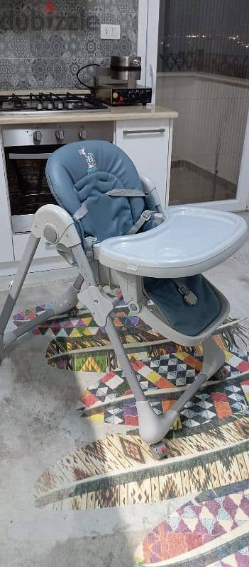 Baby feeding chair 1