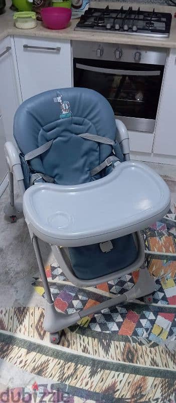 Baby feeding chair