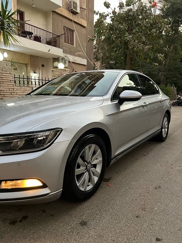 Volkswagen Passat 2018 5