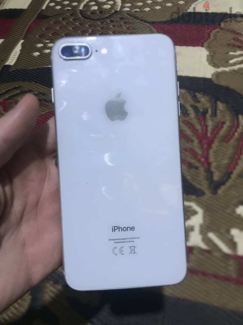 i phone 8 plus 1