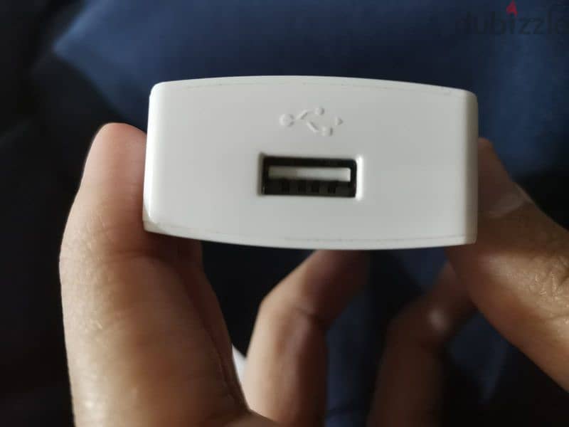 (سماعة +راس شاحن) هواوى اصليين + كابل micro USB سامسونج اصلى 5