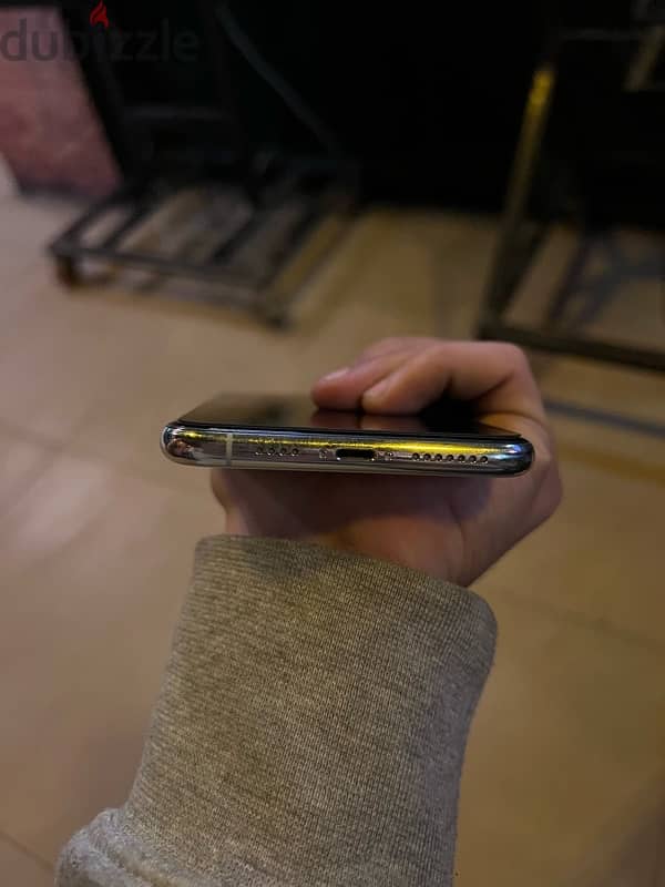 iphone 11 pro max 256 4