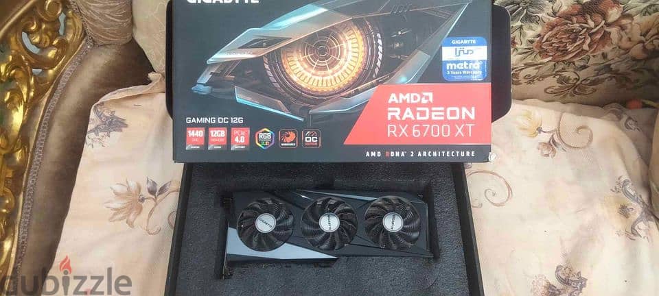 للبيع كارت الشاشة RX 6700 XT 12GB 3