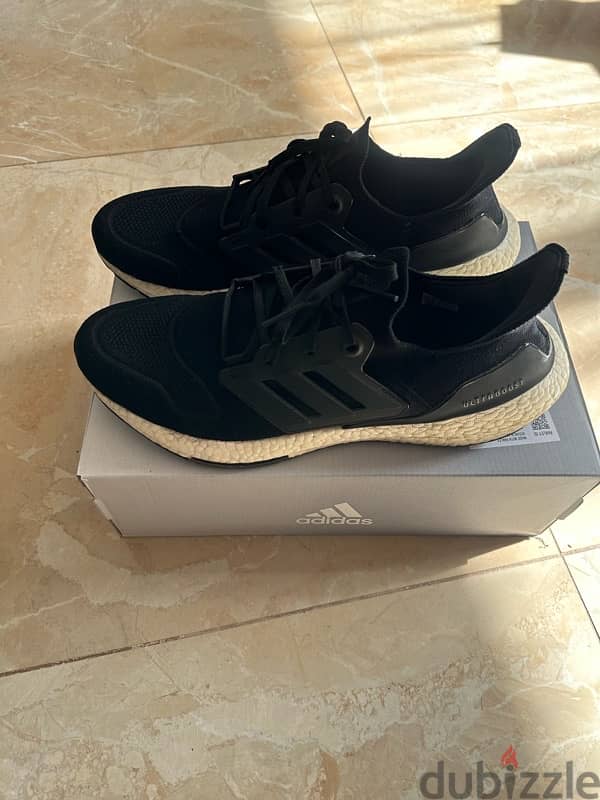 Authentic adidas ultraboost 22 shoes 0