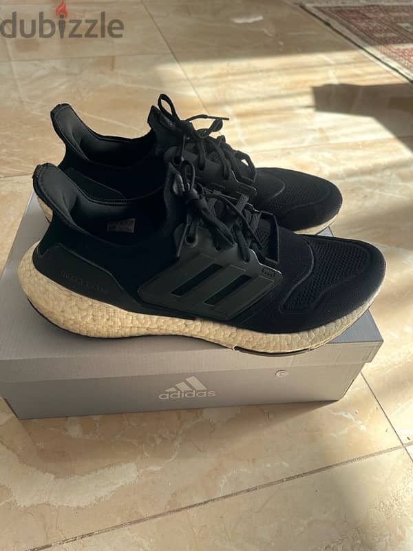 Authentic adidas ultraboost 22 shoes 1