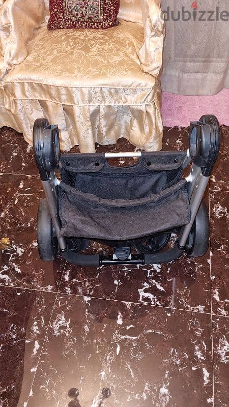 Chicco urban stroller with box as new 10