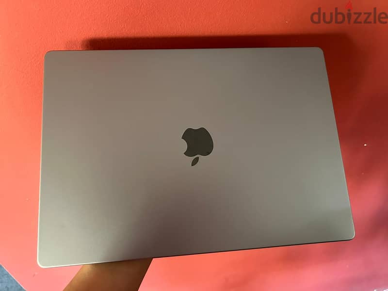 Macbook Pro M2 Max 16-inch 0