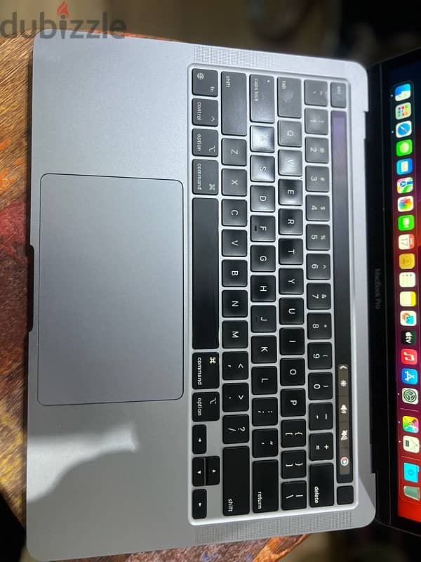 macbook pro m1 like new 1