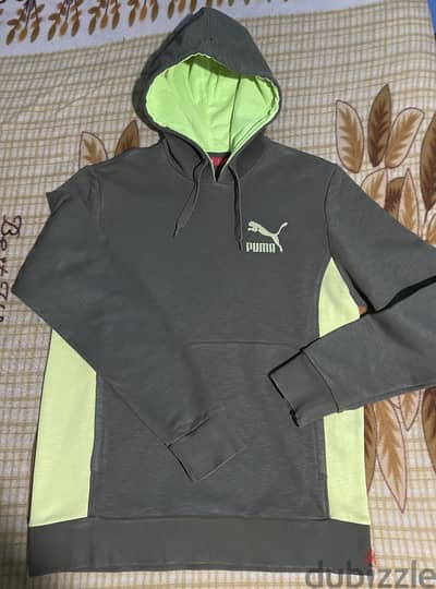 Puma hoodie excellent condition size M