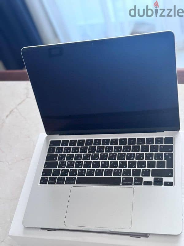 MAC Book Air M2 4