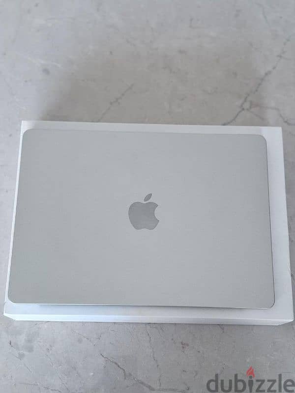 MAC Book Air M2 7