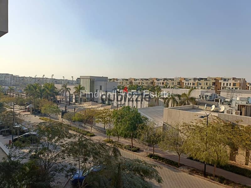 بسعر مميز جدا شقة للبيع في سوديك - ايست تاون متشطبه بالكامل بالفرش بحرى New Cairo / Eastown Compound 0