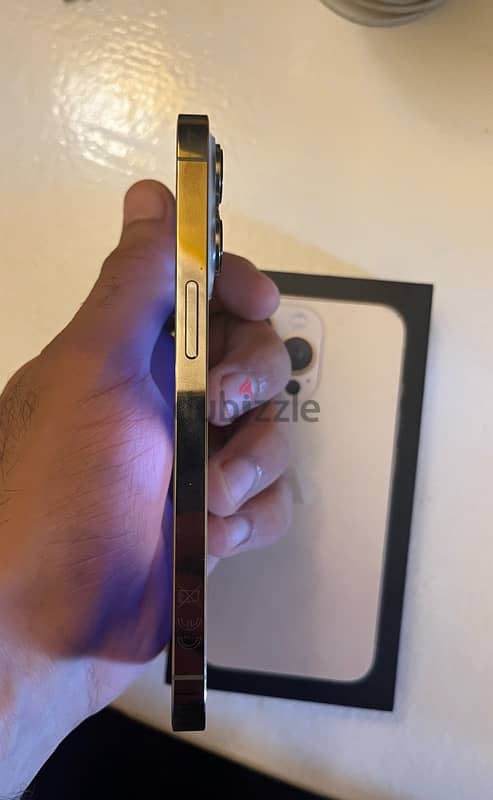 iphone 13 pro gold like new 5