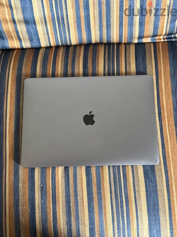 Macbook Pro 2017 1