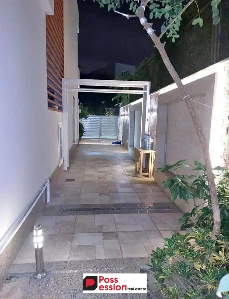 Apartment for sale, ground floor, garden, 3 rooms, in the Fifth Settlement, with a contract downpayment of 1,400,000, inside the Telal East Compound 0