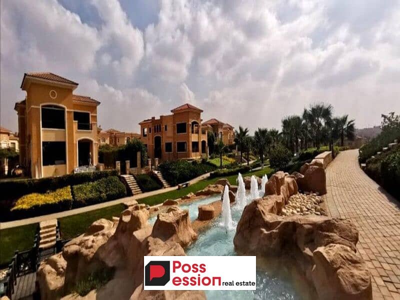 For sale, a luxury villa in Telal East, Fifth Settlement, next to Mountain View or Palm Hills, with a view on the largest Crystal Lagoon 0