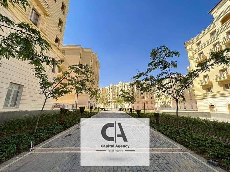 احجز شقتك في قلب العاصمه الاداريه | تشطيب كامل مبني علي الطراز الفرنسي | استلام فوري | 5% مقدم * Garden city * 0