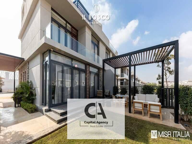 Villa *Resale* Corner | ready to move | In the heart of the capital, administration, with installments until 2028 | With Egypt Italy - Il Bosco | I 0