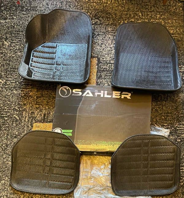 SAHLER car floor mat 0