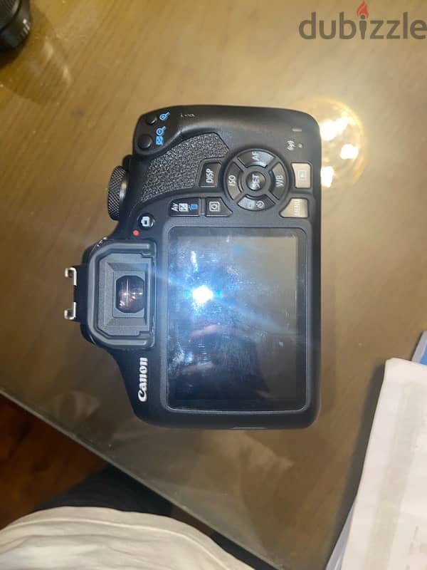 camera canon EOS 2000d used like new 0