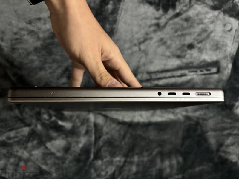 MacBook M1 Pro 14 inch (SpaceGray) 4