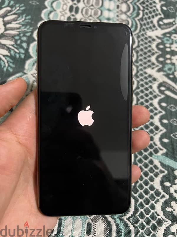 i phone Xs max 512 dual sim شريحتين bt73 Za 0