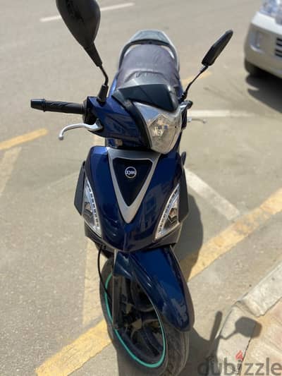 sym st 200cc عداد ٢١ الف حالة ممتازة