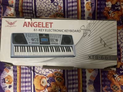 XTS 661 anglet 61 keys بيانو بحالة الجديد (القاهرة - المقطم)