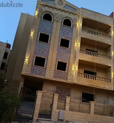 عماره للبيع حي الأندلس أمام الحي الرابع(من المالك مباشرة بدون وسيط)