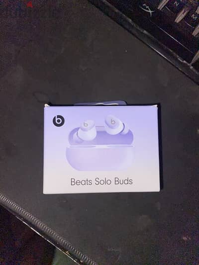 Beats Solo buds